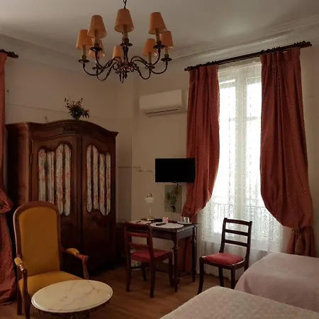Cronstadt 3* Niza