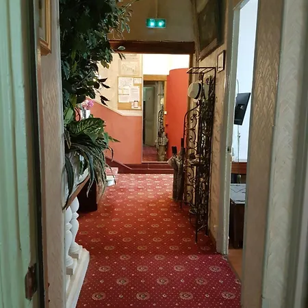 Hotel Cronstadt 3*