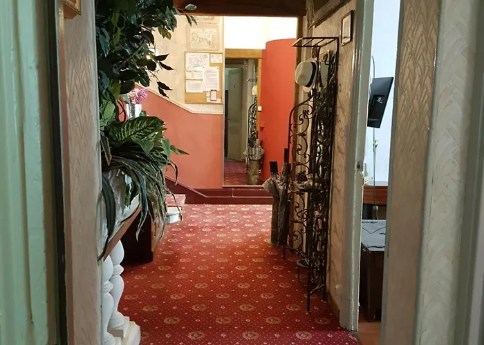 Hotel Cronstadt 3*
