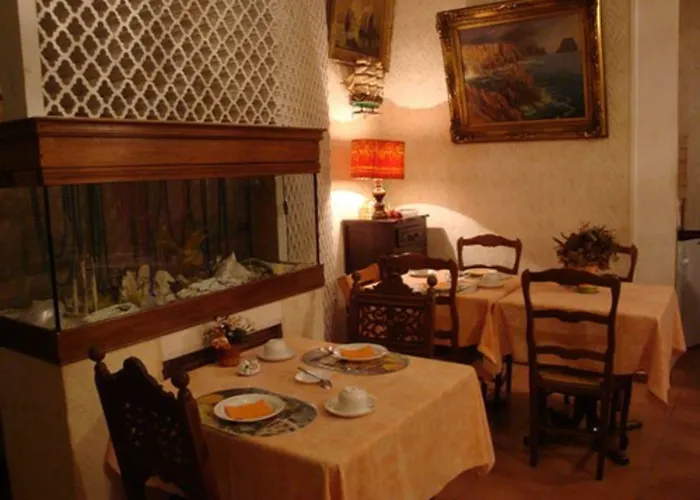 Cronstadt 3*