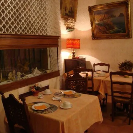 Cronstadt 3*