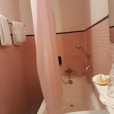 Ξενοδοχείο Cronstadt 3*