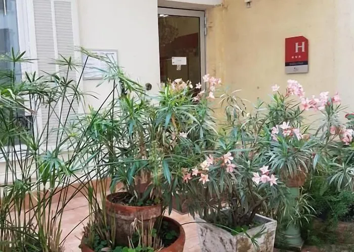 Cronstadt Hotell 3*