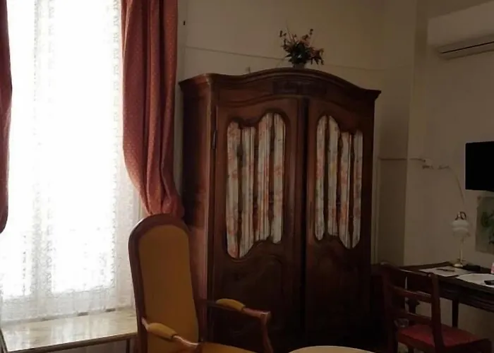 Cronstadt Hotell